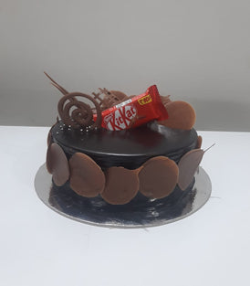 Kitkat Cake