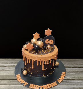 Dripping Cake – Golden Cocoa Elegance