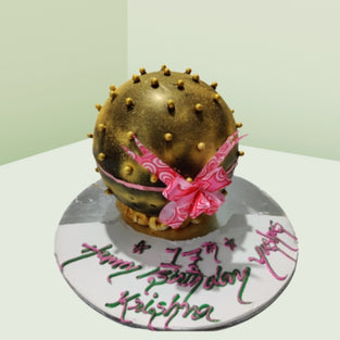 Pinata Cake - Golden Dust Pop